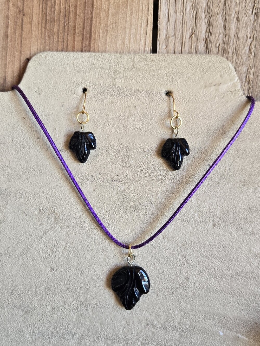 Country Gypsy Italian Black Glass Leaf Jewelry Set | Handmade Necklace & Earring